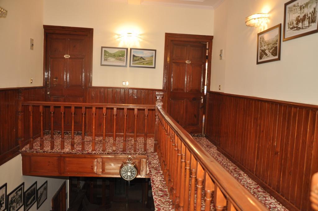 Hotel Southgate Shimla Exterior foto